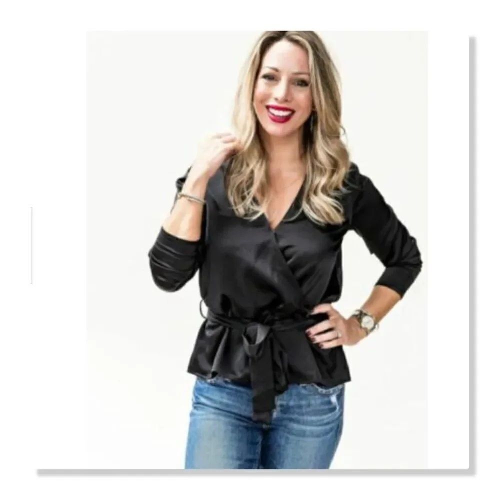 Gibson x Glam Squad Faux Wrap Top size Medium in Black